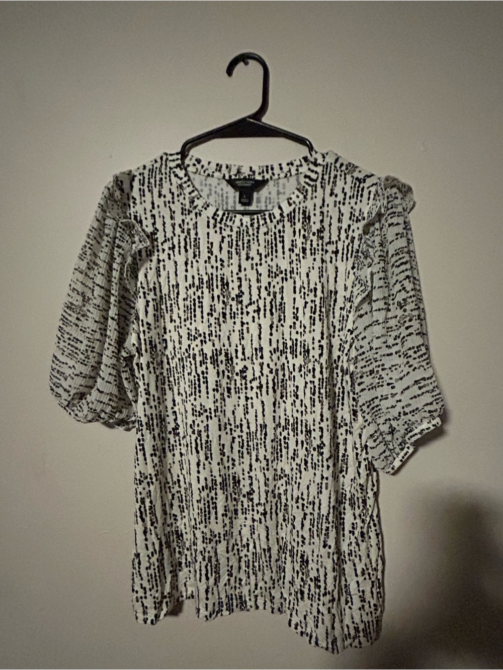 Simply Vera Vera Wang Black & White Patterned Ruffle Sleeve Blouse